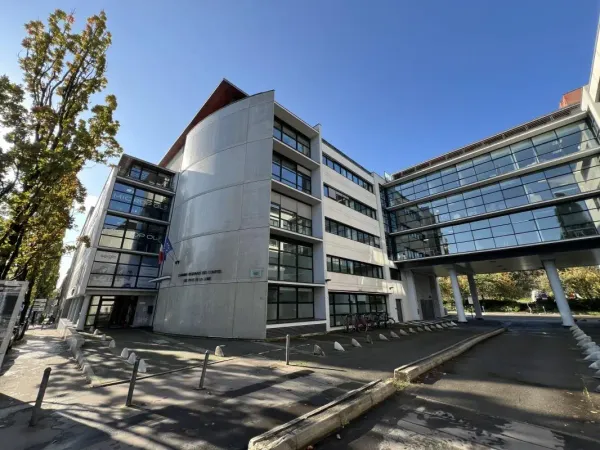 BUREAUX A LOUER NANTES CENTRE - BELLAMY / TALENSAC / 50 OTAGES 