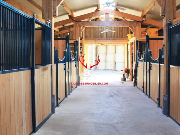 Maison 5 pièces 162 m² 
