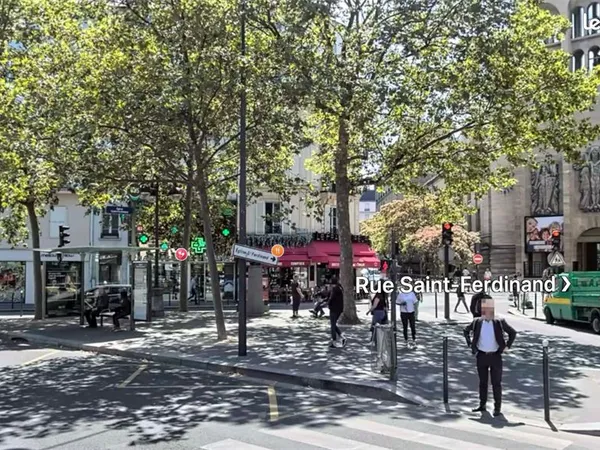 Boutique 132 m² PARIS 