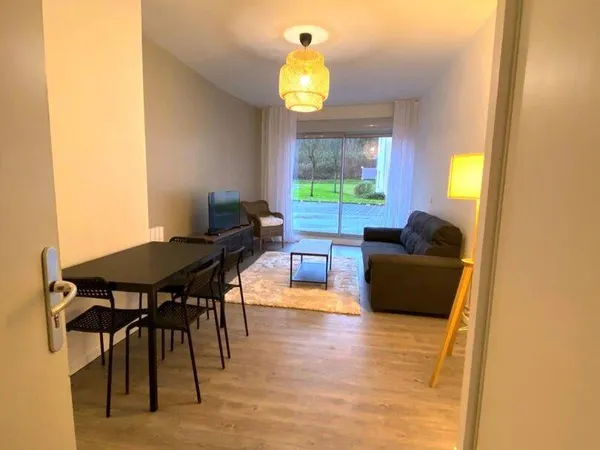 Appartement 3 pièces 53 m² 