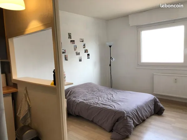 Studio meublé à louer, Lille Centre 