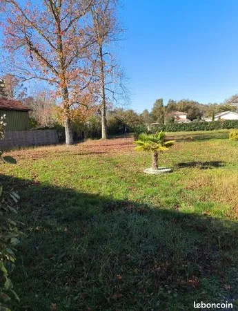 Terrain 910 m² 