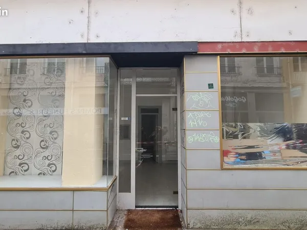 Local 50 m² Saint-Étienne 