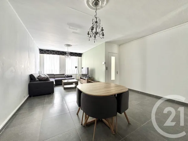 Maison 6 pièces 141 m² 