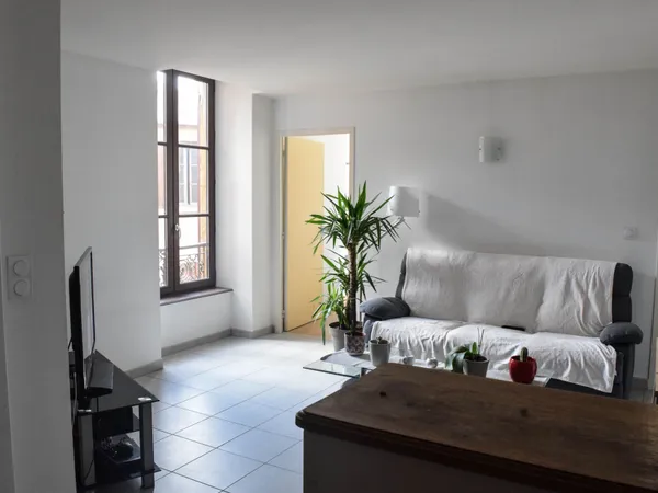 Joli T3, plein centre piétonnier de L'Arbresle 