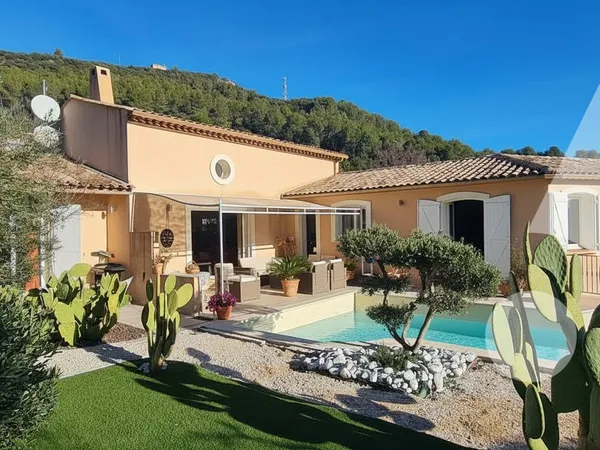 Maison Salernes 6 pièces 159m² avec studio indépendant et piscine à débordement 