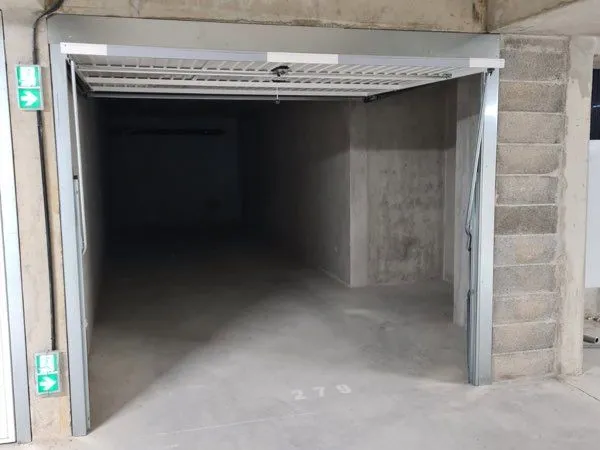 Location garage double en sous sol de 31m2 