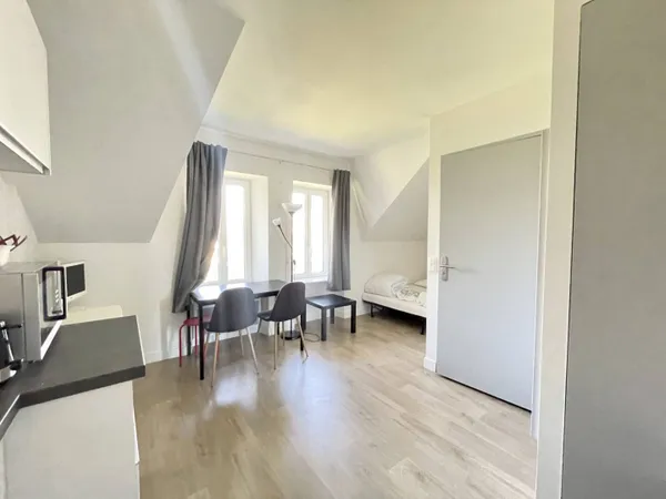 Appartement 1 pièce 17 m² 