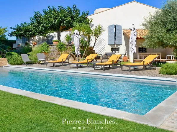 Maison 6 pièces 200 m² 