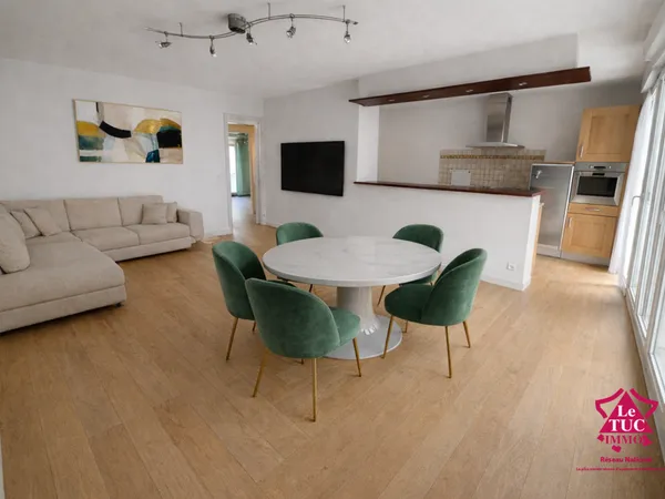 Aix centre : 84 m2 + terrasse au calme 