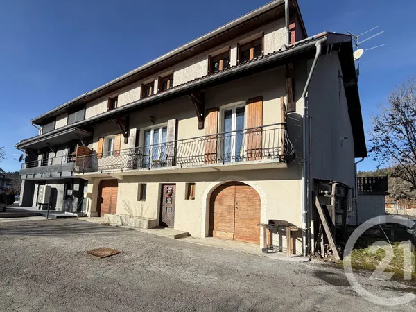 Maison 4 pièces 122 m² 