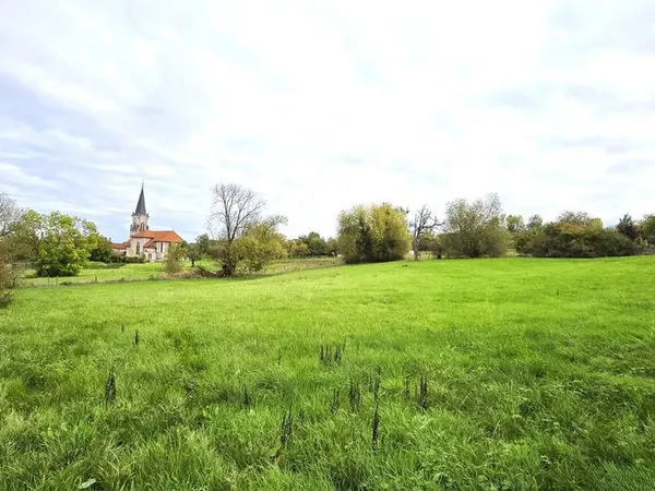 Terrain 2380 m² Lesménils 