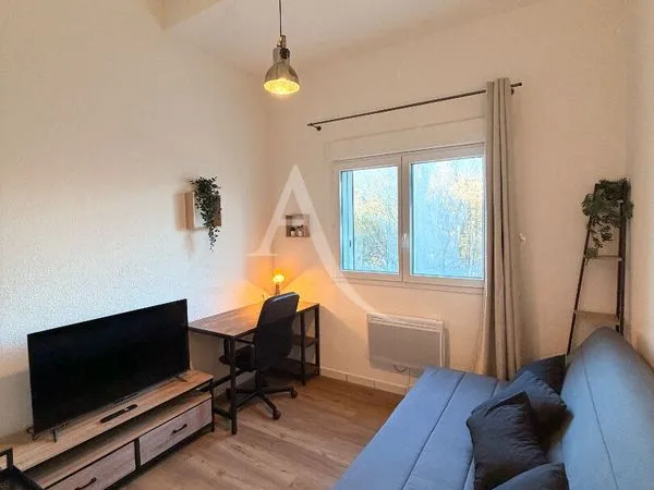 Studio 1 pièce 23 m² 