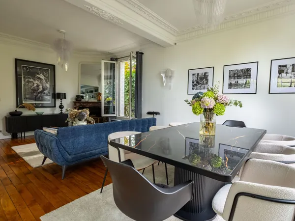 Maison 7 pièces 220 m² 