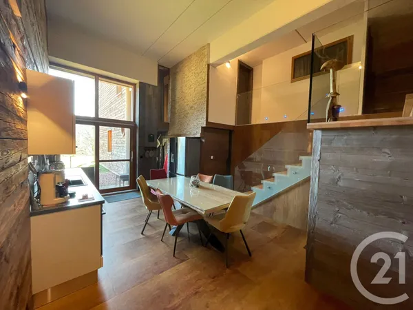 Appartement 7 pièces 109 m² 