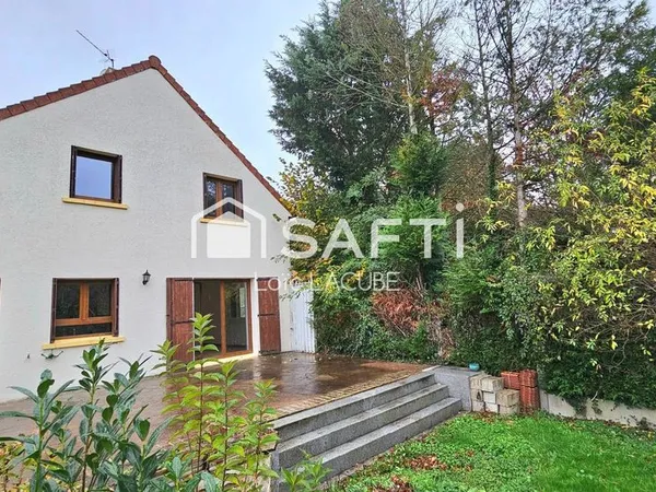 Maison 3 chambres avec jardin et garage proche Beynes 
