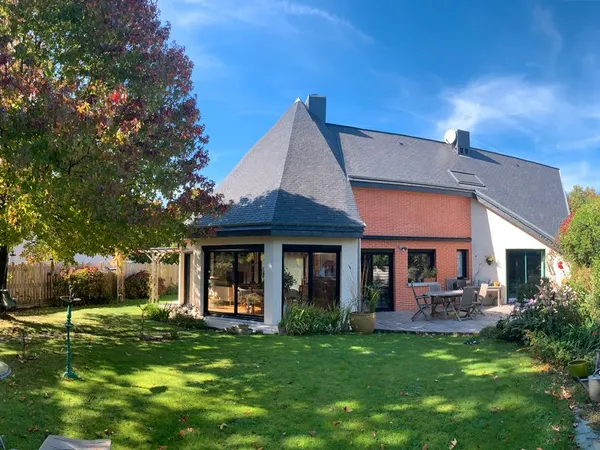 Maison 6 pièces 134 m² 