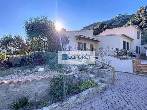 Maison 6 pièces 180 m² 