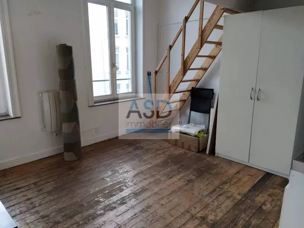 Studio 1 pièce 20 m² 