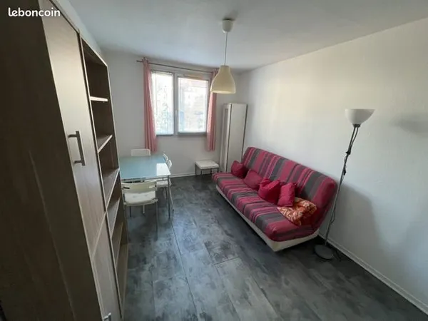 Appartement 1 pièce 18 m² 