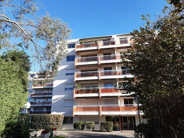 Appartement 5 pièces 94 m² 