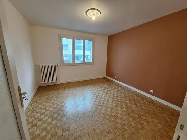 Loue chambre dans appartement en colocation - 65m² 