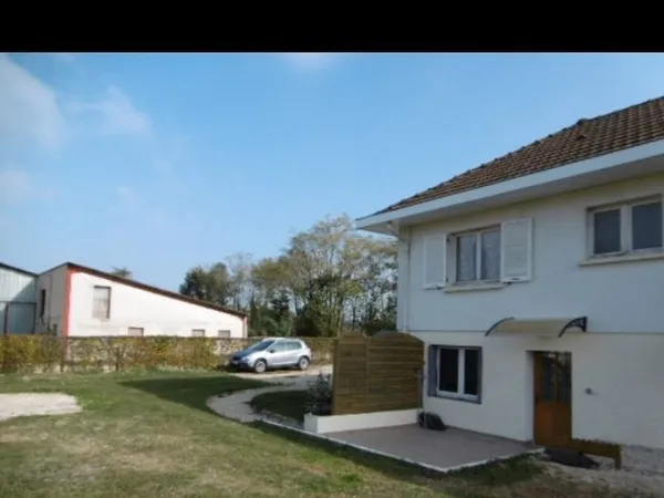 Location appartement dans maison 
