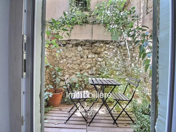 Studio 1 pièce 18 m² 