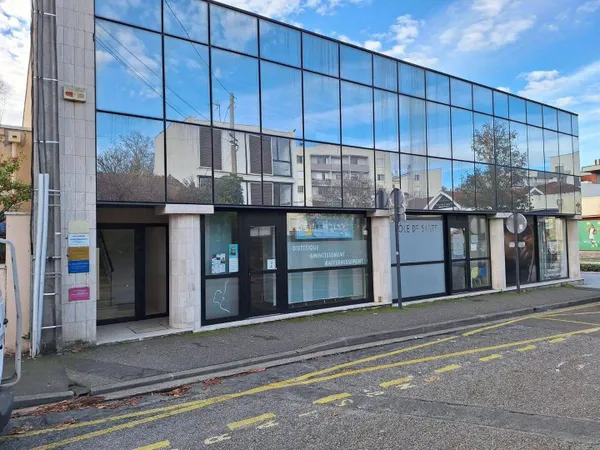 Local commercial 11 m² 