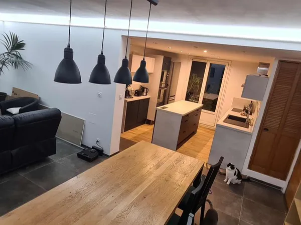 Chambre 545 euros Aix Sud 