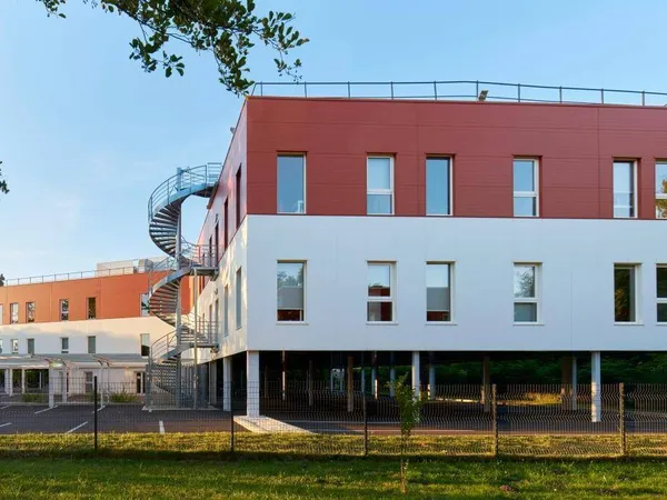 Bureaux 897 m² 