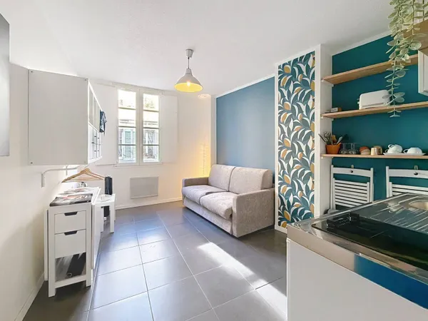 Studio 1 pièce 15 m² 
