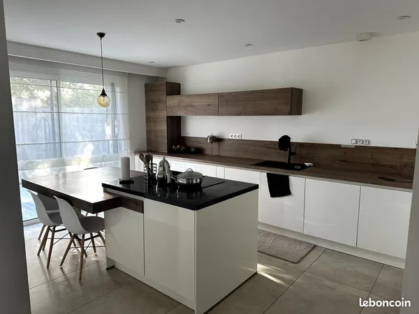 Propriété 6 pièces 150 m² 