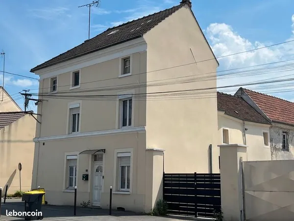 Maison 9 pièces 171 m² 