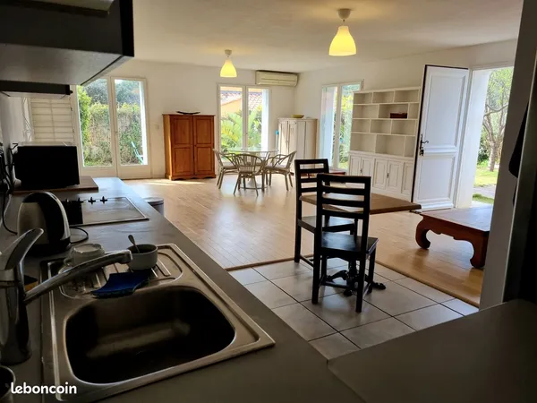 Location loft meublé avec jardin au pradet 