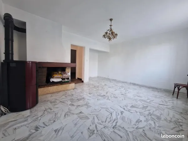 Appartement 4 pièces 94 m² 