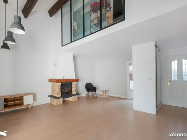 Villa 5 pièces 97 m² 