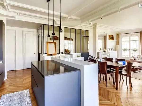 Appartement 5 pièces 101 m² 