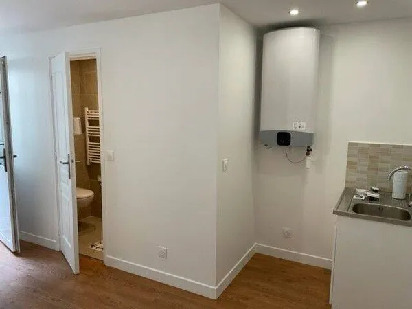 Studio 1 pièce 15 m² 