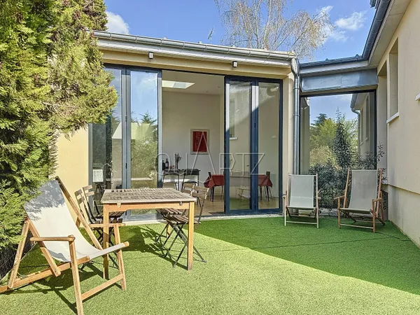 Vends maison 130m² Le Chesnay 