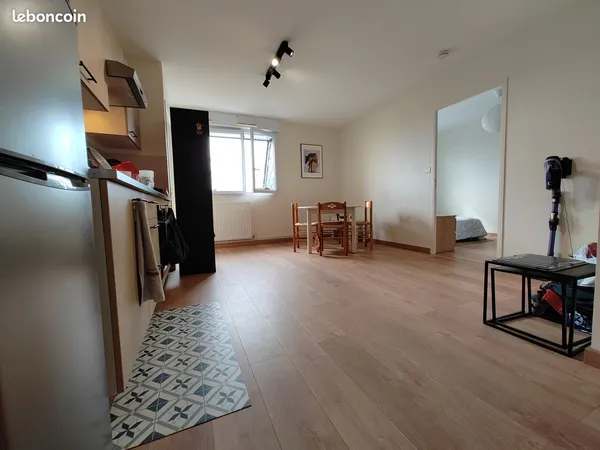 Appartement meublé T3 - 52 mètres carrés 