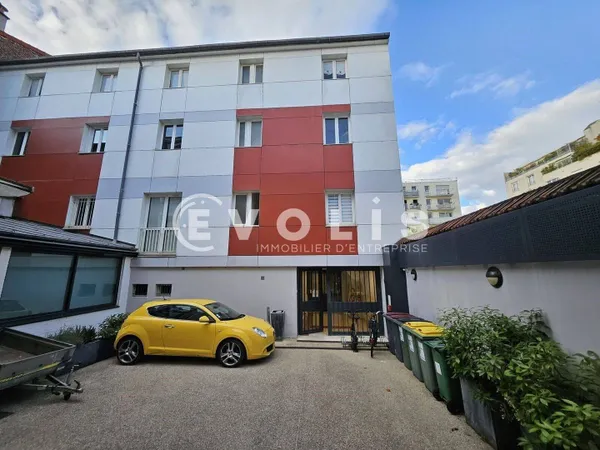 Bureaux 124 m² 