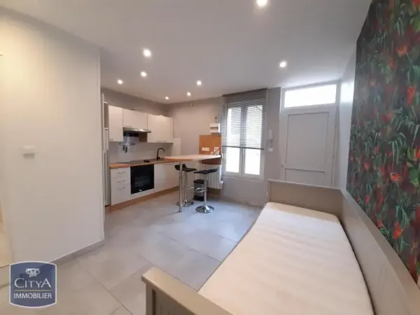 Appartement 1 pièce 17 m² 
