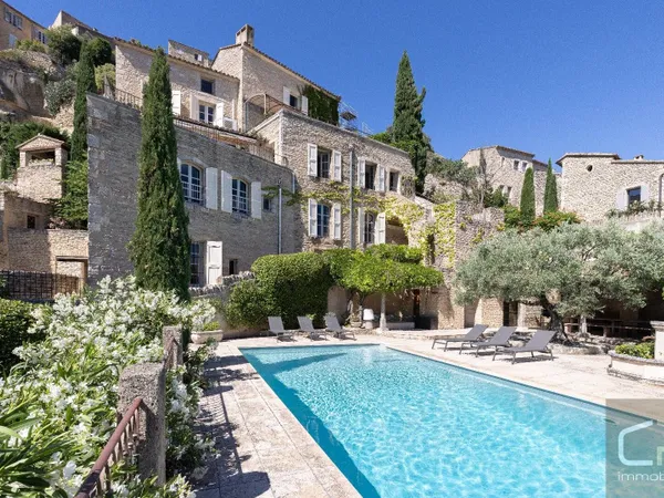 Demeure 9 pièces 598 m² 