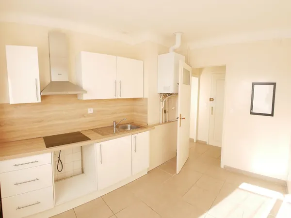 Appartement 3 pièces 82 m² 