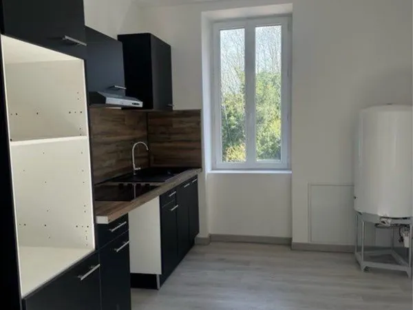 Bel appartement refait neuf 