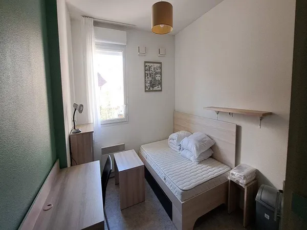 Studio 1 pièce 18 m² 