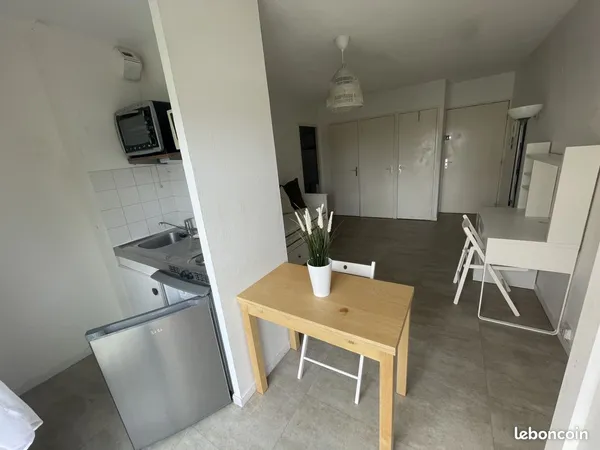 Studio Bergonie bordeaux centre + parking couvert 
