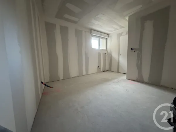 Maison 6 pièces 76 m² 