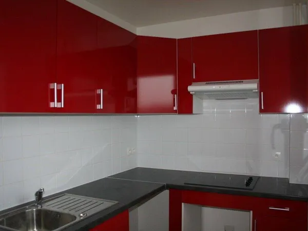 Studio 1 pièce 28 m² 